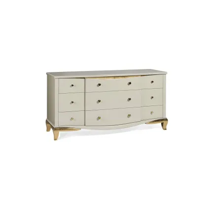 Picture Classic chest of drawers with 9 drawers