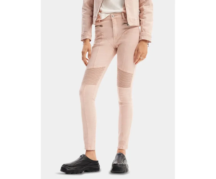 obrazek 1 Desigual Jeansy Martinika 24SWDD75 Różowy Slim Fit