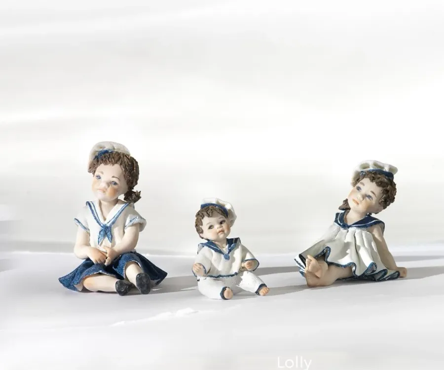 obrazek 2 Lalka z porcelany przedstawiająca marynarza - Sibania