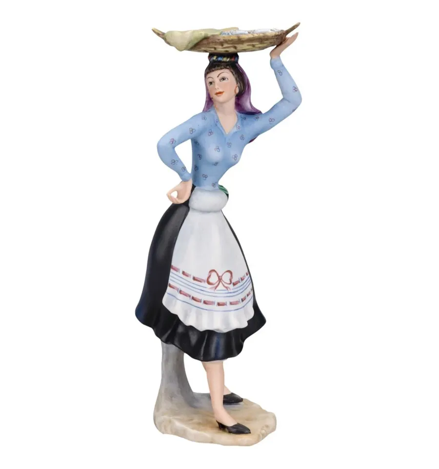 obrazek 1 Porcelanowa figurka kobiety Varina Lisboa z serii portugalskie „Kostiumy regionalne” - Vista Alegre