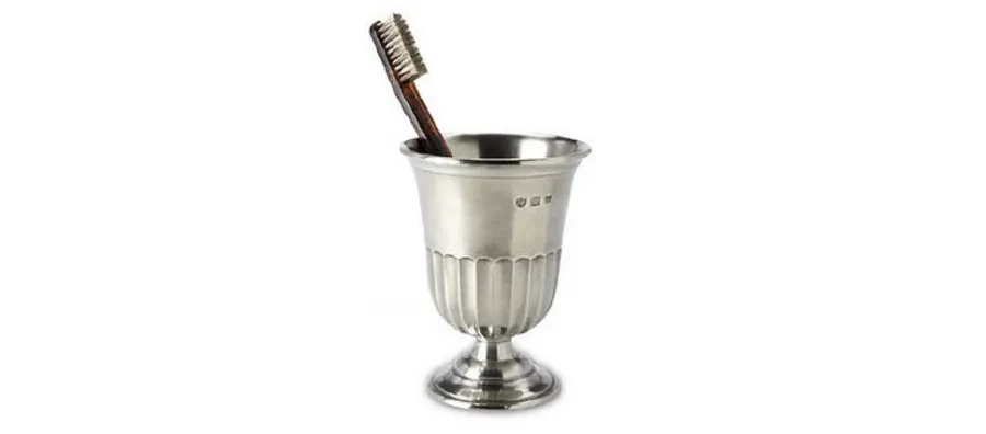 picture 4 Beautiful, genuine artistic candleholder