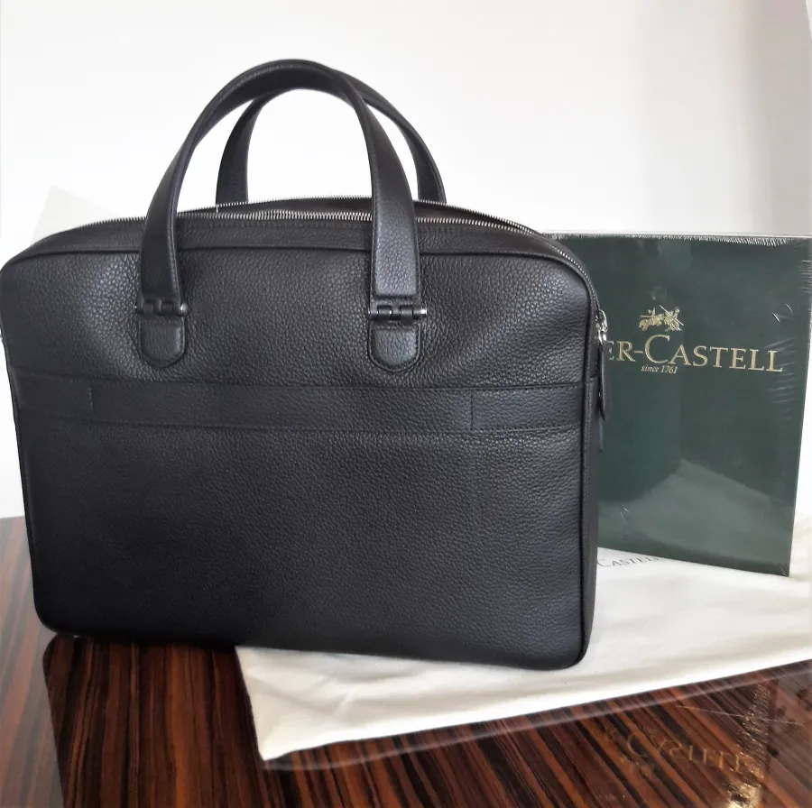 picture 4 Elegant leather briefcase