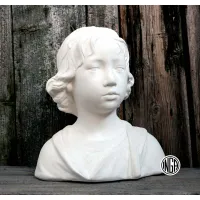 Zdjęcie Piękne gipsowe Popiersie chłopca