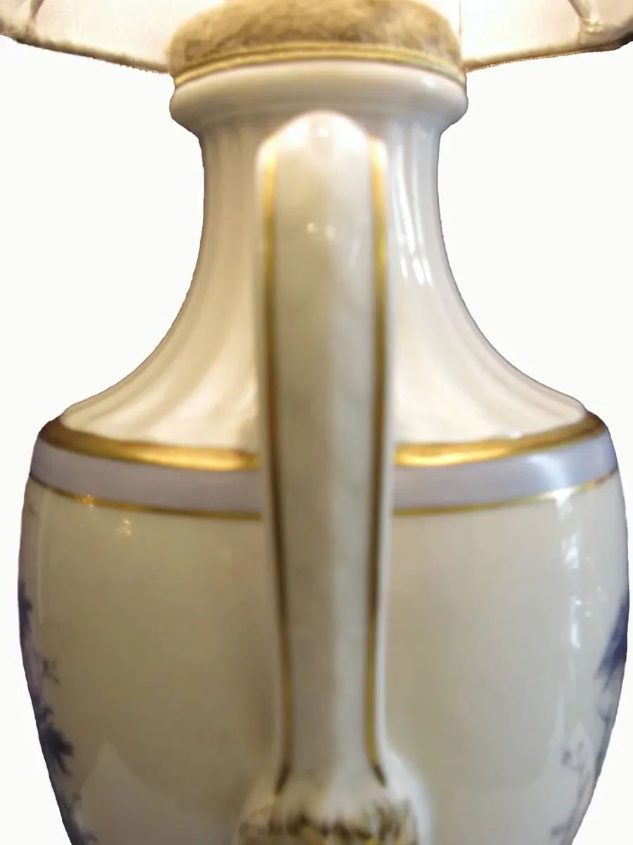 obrazek 6 Porcelanowa lampa stołowa z pierwszej połowy XX wieku