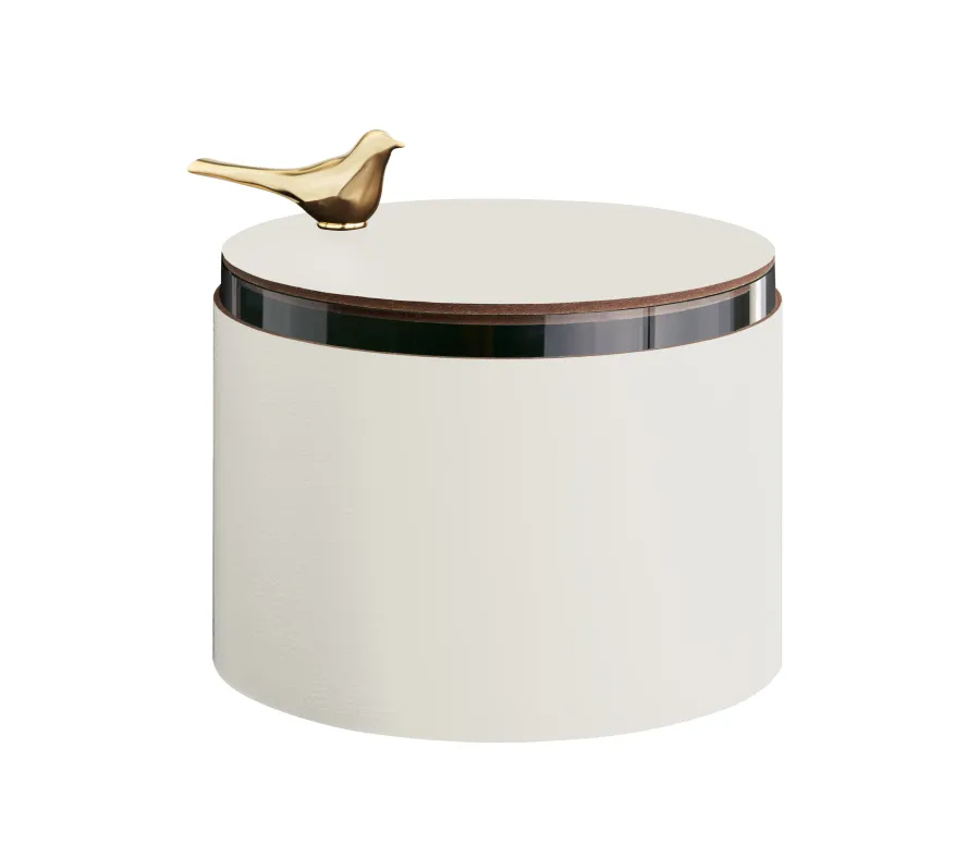 obrazek 1 Stylowe białe pudełko Ø15xH10 cm wykonane z naturalnej skóry