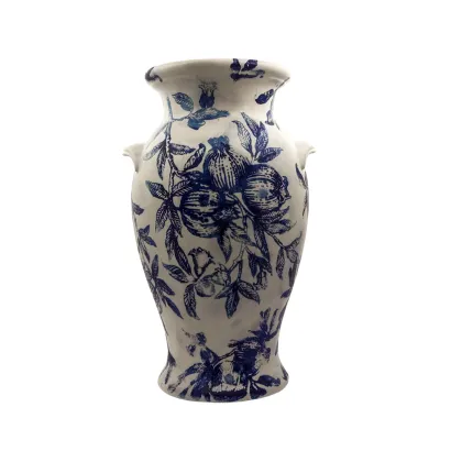 Picture An unusual ceramic vase for stylish interiors - Virginia Casa