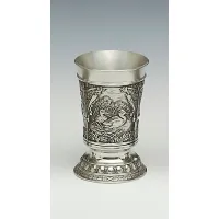 Picture A tin mug with a depiction of Irish fauna - ducks