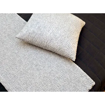 Zdjęcie Oryginalny pled do eleganckich wnętrz Paris