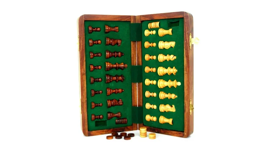 picture 3 Travel magnetic chess set G-1031D