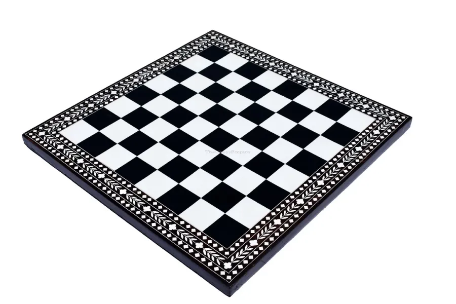 obrazek 1 Elegancka plansza do gry królewskiej idealna na upominek - The Chess Empire