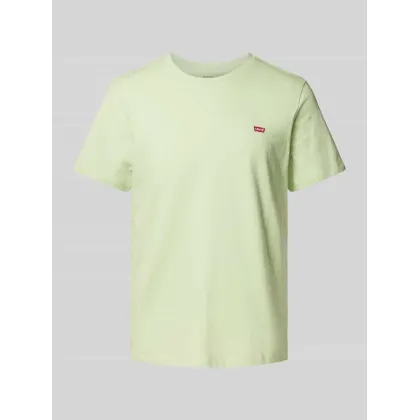 Zdjęcie T-shirt z naszywką z logo