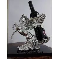 Zdjęcie Figura skrzydlatego konia - podstawka na wino - ArtBe