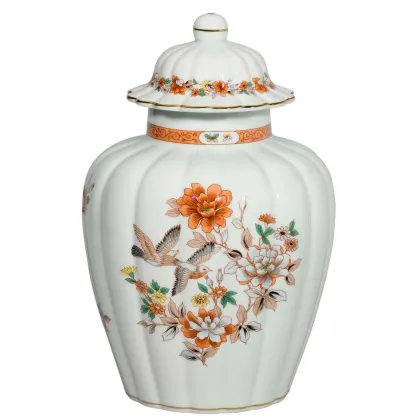 Zdjęcie Stylowy porcelanowy dzbanek Castanheira z kolekcji Magnolia - Vista Alegre