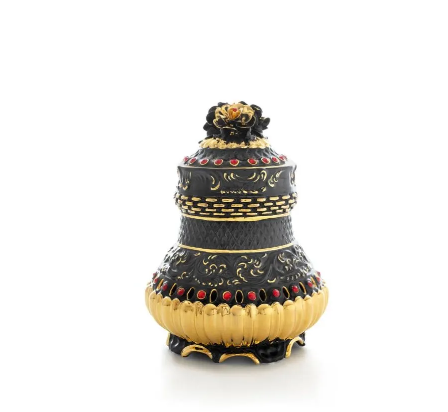 obrazek 1 Barokowy dekoracyjny wazon-puchar wykonany z ceramiki - Ceramiche ML