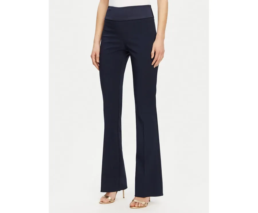 obrazek 1 Rinascimento Spodnie materiałowe CFC0123106003 Granatowy Regular Fit