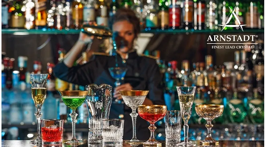 obrazek 4 Ekskluzywny kielich do koktajlu z kolekcji Santra