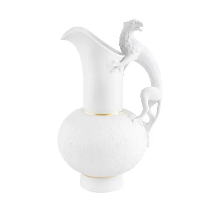 Picture Luxurious porcelain jug with a depiction of the Gryphus monster - Vista Alegre