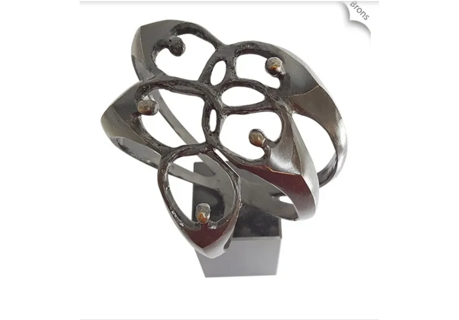 obrazek 3 Unikatowa statuetka z brązu 