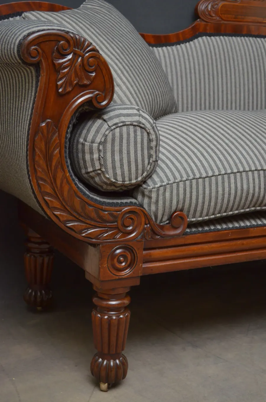obrazek 3 Bardzo elegancka sofa mahoniowa William IV - antyk