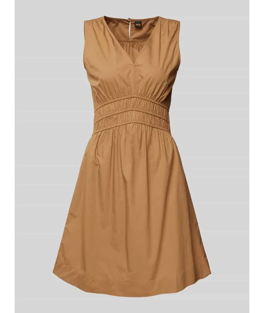 obrazek 1 Sukienka o długości do kolan w jednolitym kolorze model ‘Dizzi’