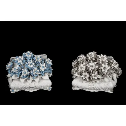 Zdjęcie Dekoracyjne ręcznie wykonane porcelanowe pudełko na ozdoby