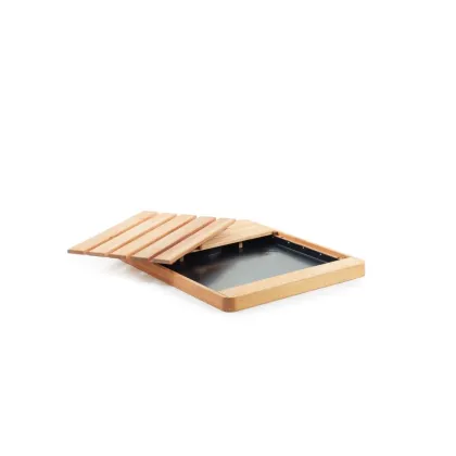 Zdjęcie Stylowy brodzik do prysznica ogrodowego