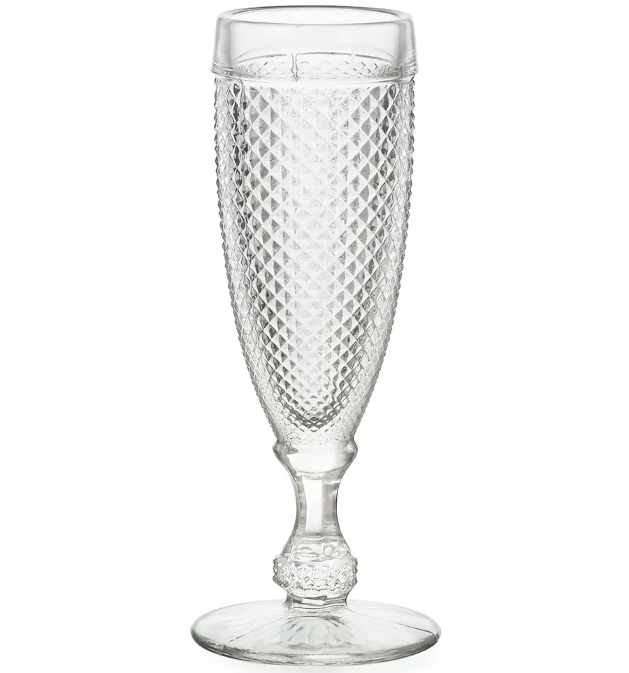 obrazek 1 Stylowy zestaw czterech kieliszków do alkoholu o klasycznym kształcie - Vista Alegre