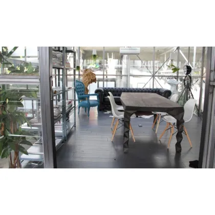 Zdjęcie Designerski stół do jadalni marki JSPR