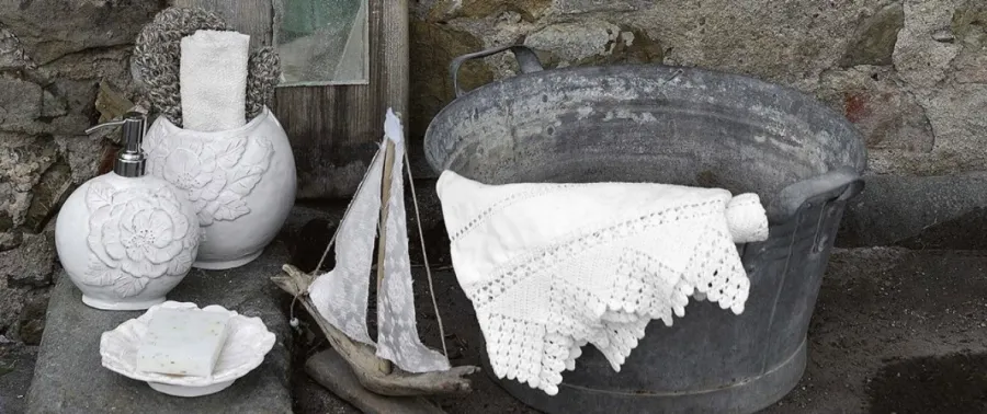 obrazek 6 Ozdobny ceramiczny pojemnik na szczoteczki - Virginia Casa