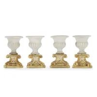 Picture Four neoclassical vases as table decoration from the end of the 18th century