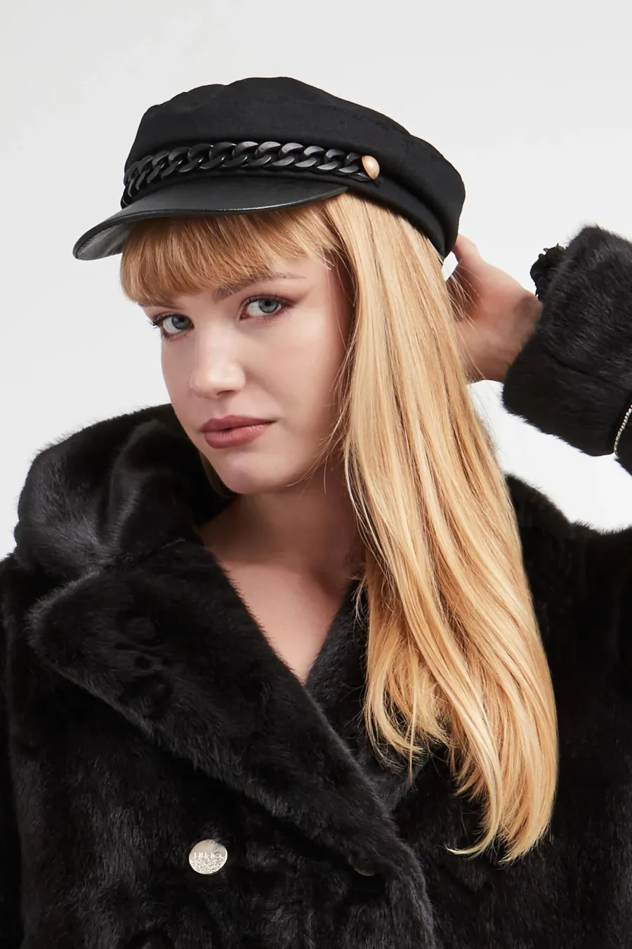 obrazek 1 Czapka damska bosmanka LIU JO Liu Jo