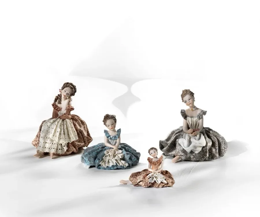 obrazek 2 Porcelanowa figurka kobiety z Wenecji - Sibania