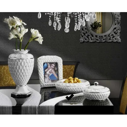 Picture Exclusive tray in white and platinum - Bruno Costenaro