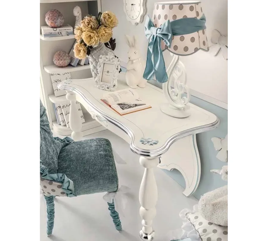 picture 3 Stylish items of furniture for a girl’s room