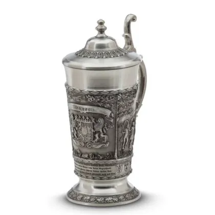 Zdjęcie Kufel z pokrywą do piwa