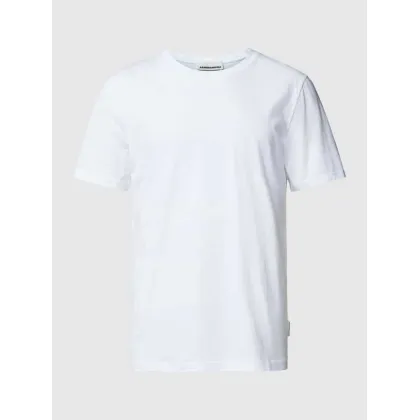 Zdjęcie T-shirt w jednolitym kolorze model ‘JAAMES’
