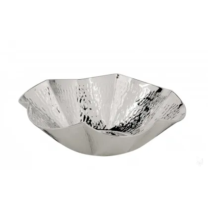 Picture Beautiful, stylish silver bowl with a wavy shape - Zaramella Argenti