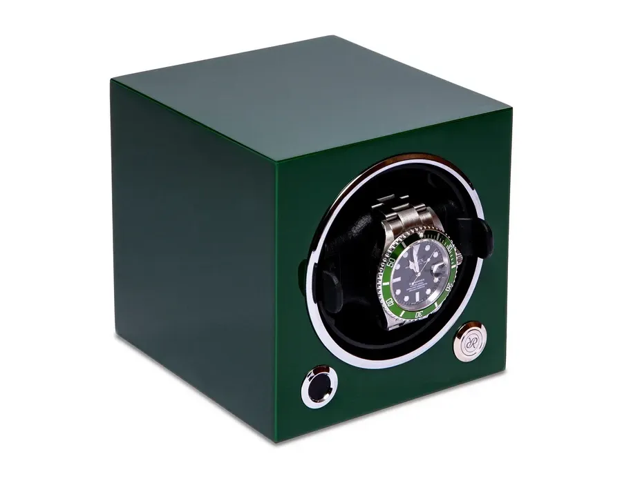 picture 4 A beautiful rotomat for one watch from an English brand