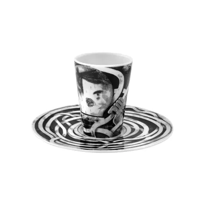 Zdjęcie Unikatowa porcelanowa filiżanka do kawy ze spodkiem