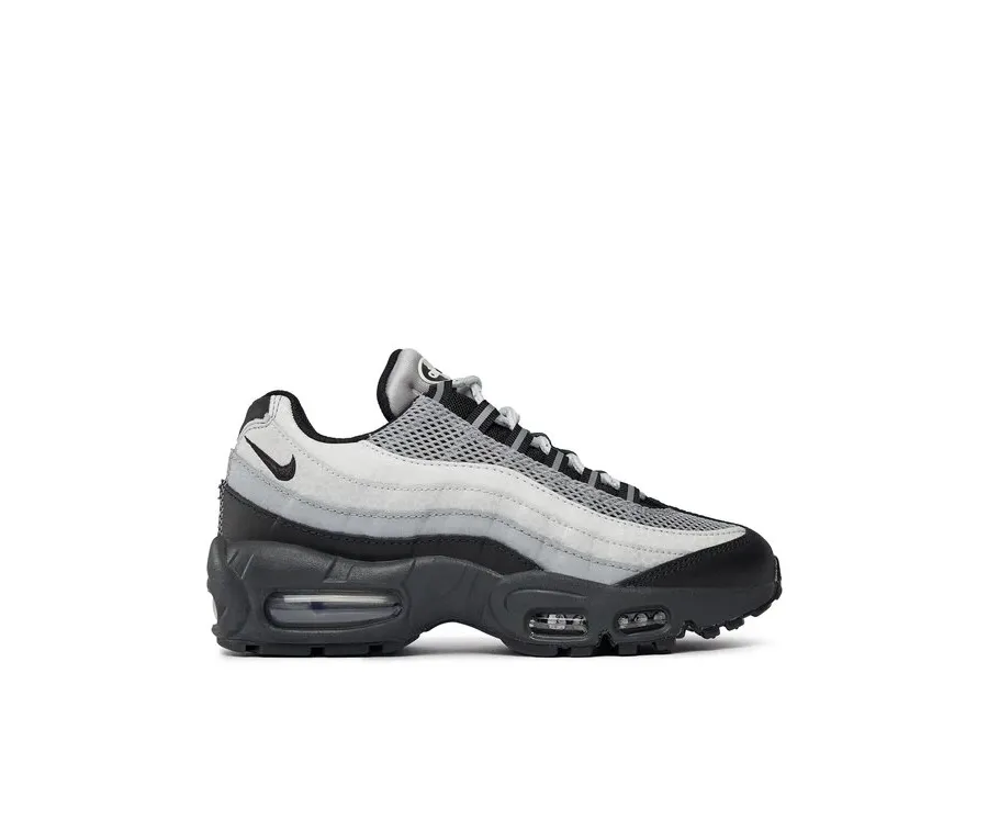 obrazek 1 Nike Sneakersy Air Max 95 Lx DV5581 Szary