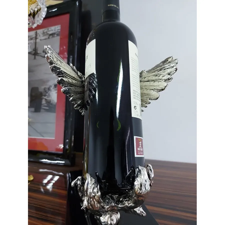 obrazek 4 Figura skrzydlatego konia - podstawka na wino - ArtBe