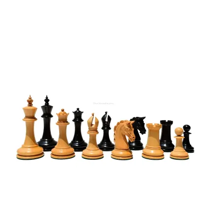 Zdjęcie Skrupulatnie wykonane pionki do gry w szachy - The Chess Empire