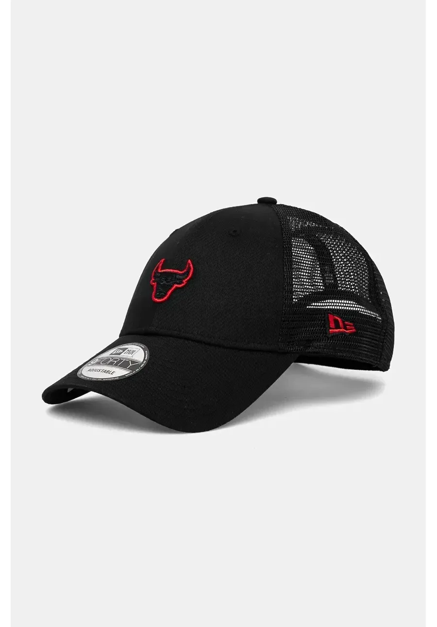 obrazek 1 New Era czapka z daszkiem 9FORTY® TRUCKER CHICAGO BULLS kolor czarny z aplikacją 60565547