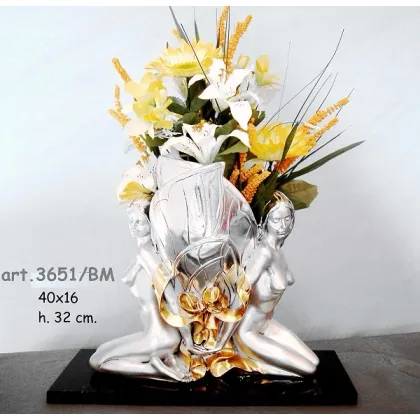 Picture A unique Italian flower vase