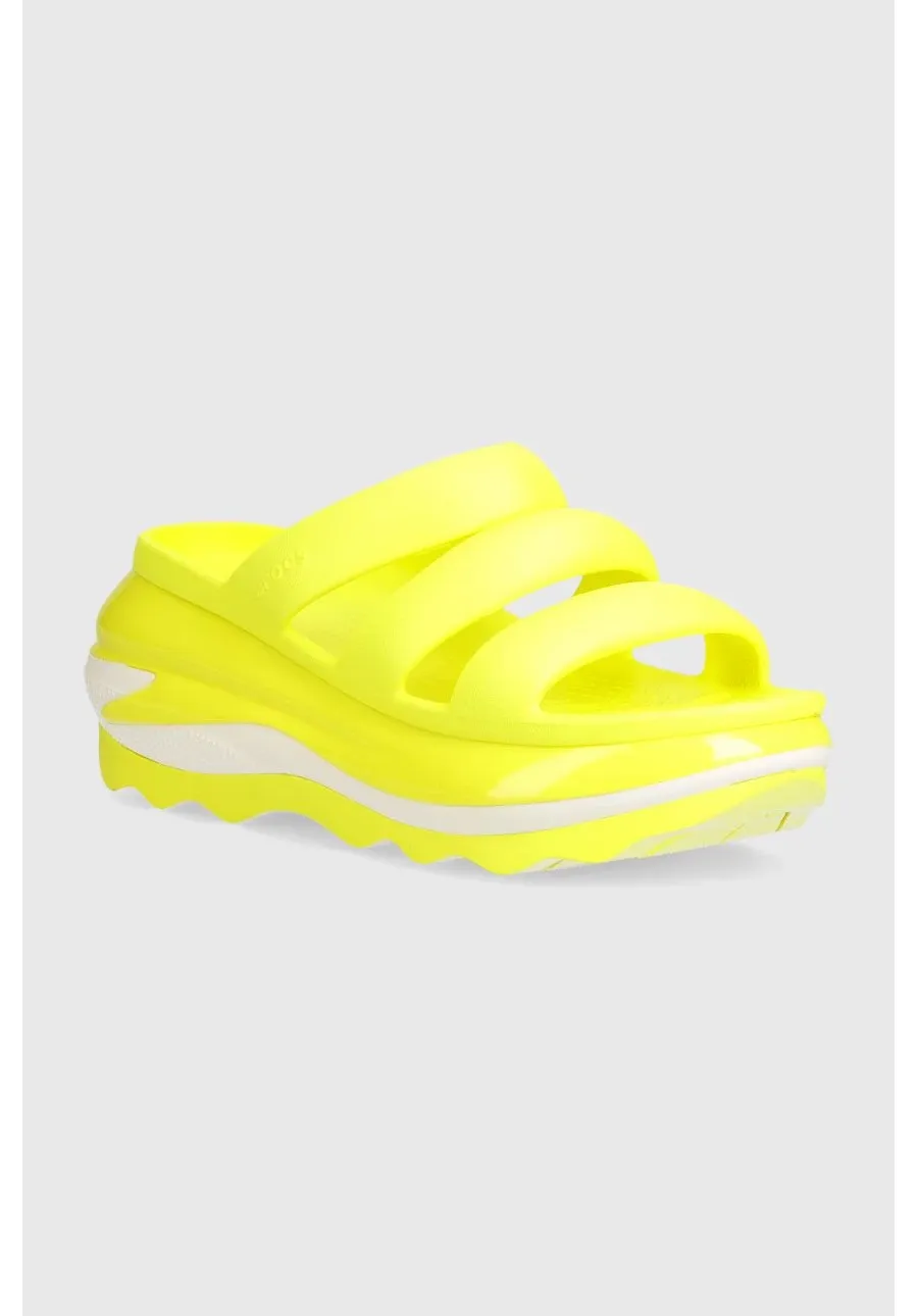 obrazek 1 Crocs klapki Mega Crush Triple Strap damskie kolor zielony na platformie 209842