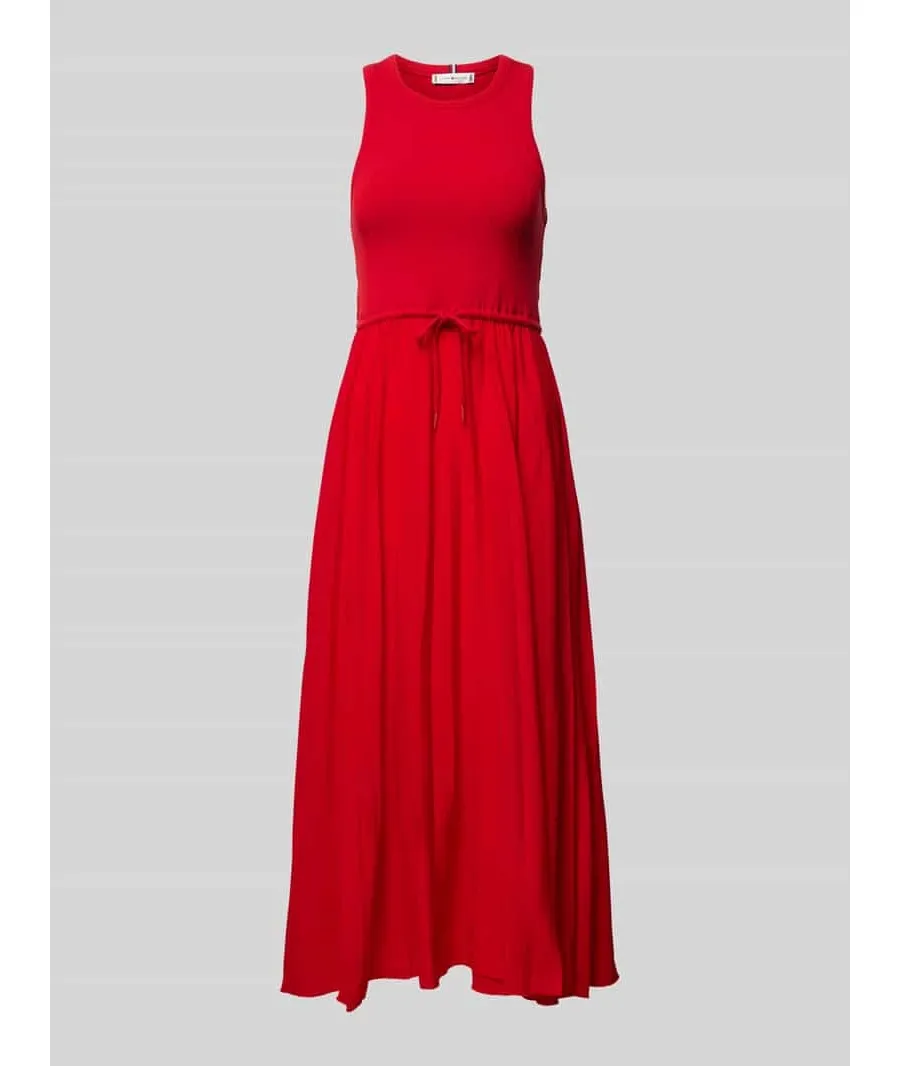 obrazek 1 Tommy Hilfiger Sukienka codzienna WW0WW39342 Czerwony Regular Fit