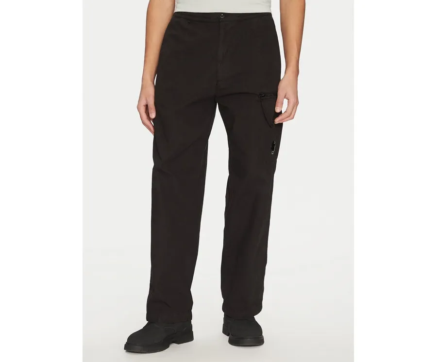 obrazek 1 C.P. Company Spodnie dresowe 18CMPA094A006475G Czarny Relaxed Fit