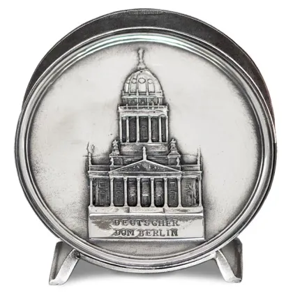Picture Stylish napkin holder made of pewter