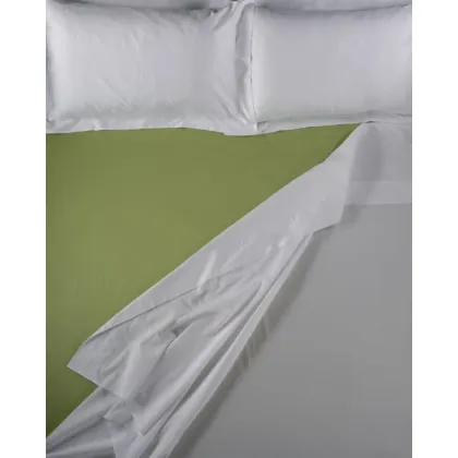 Zdjęcie Włoskie prześcieradło w kolorze pistacjowym do sypialni