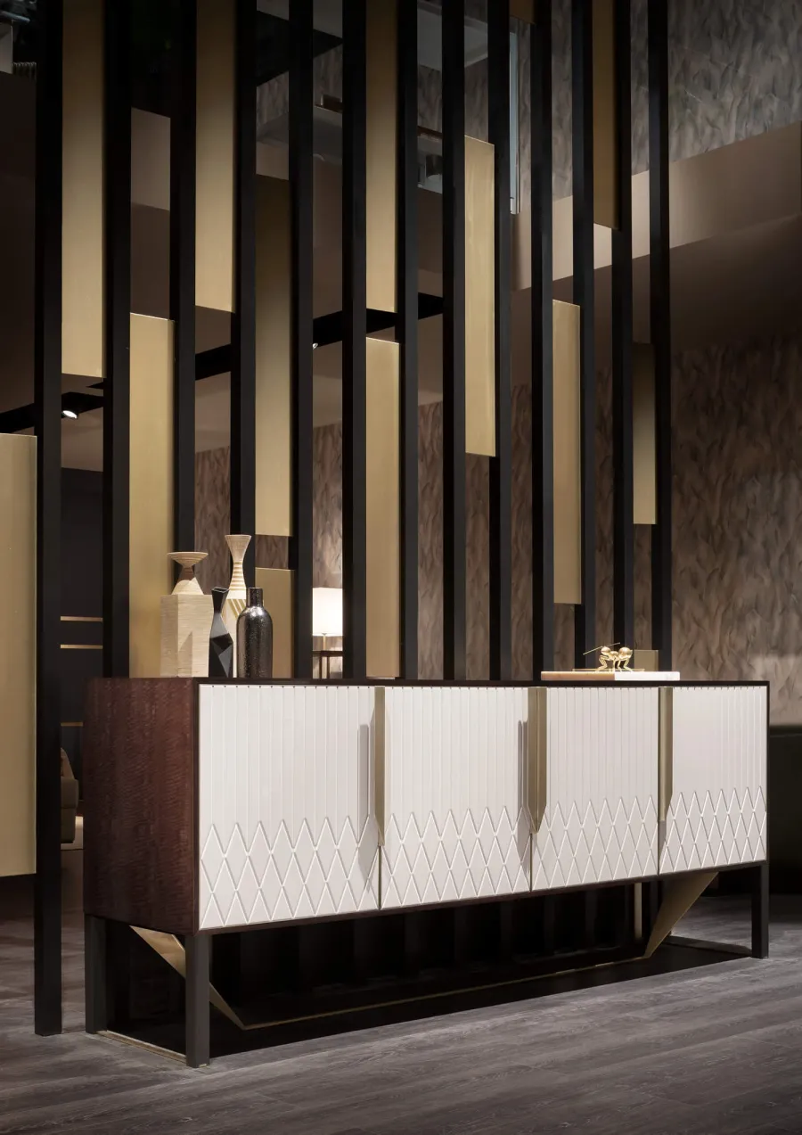 obrazek 8 Oryginalny modernistyczny kredens z Włoch do salonu